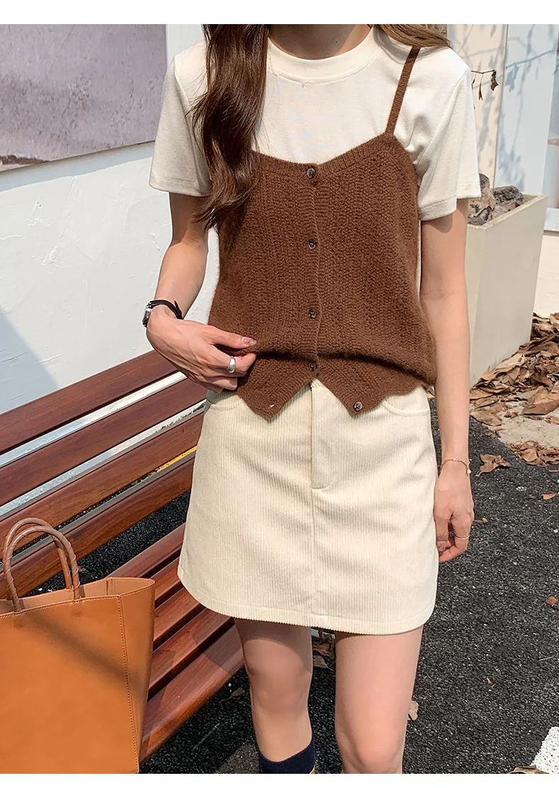 Women's High-Waist A-Line Short Skirt Spring Autumn Retro Brown Corduroy Skirts Woman Solid Color Straight Leg Pencil Skirt Mini