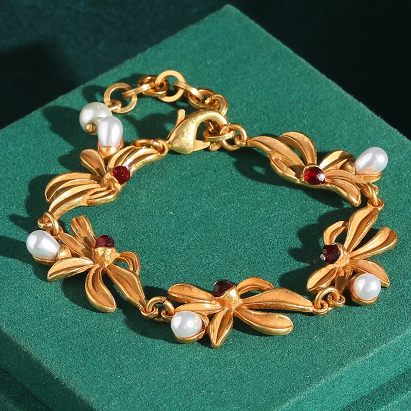 

Vintage Pearl Charm Orchid Flower Bracelets For Lady 18k Real Gold Antique Natural Crystal Stone Jewelry Retro Festival Decos