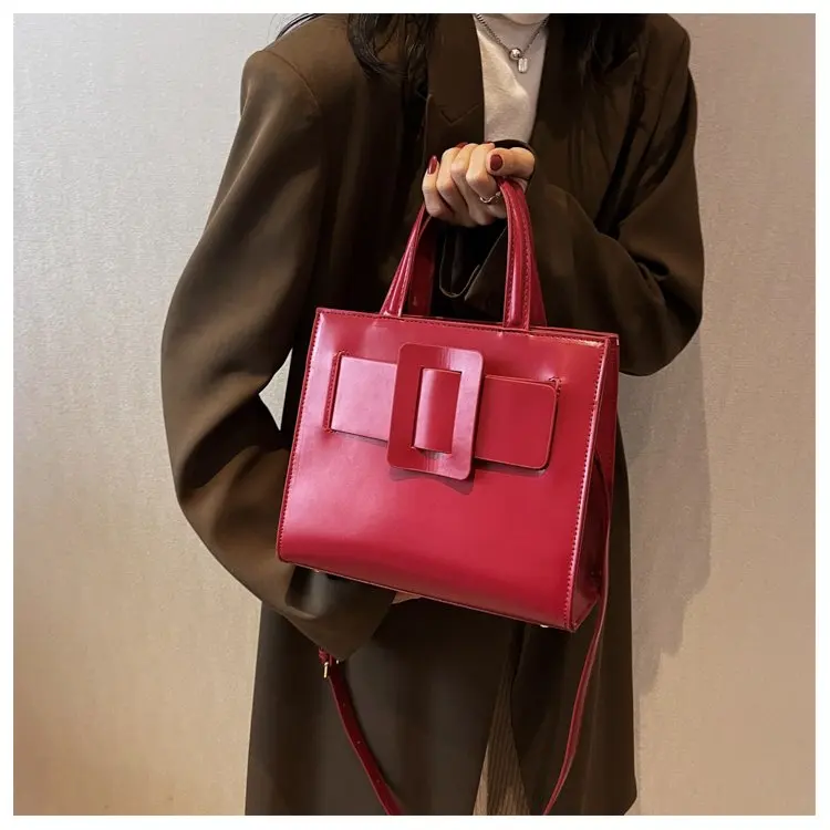 

2025 New Women's Square Crossbody Bag, Fashionable Leather Strap Shoulder Bag, Korean Style Metal Buckle Purse