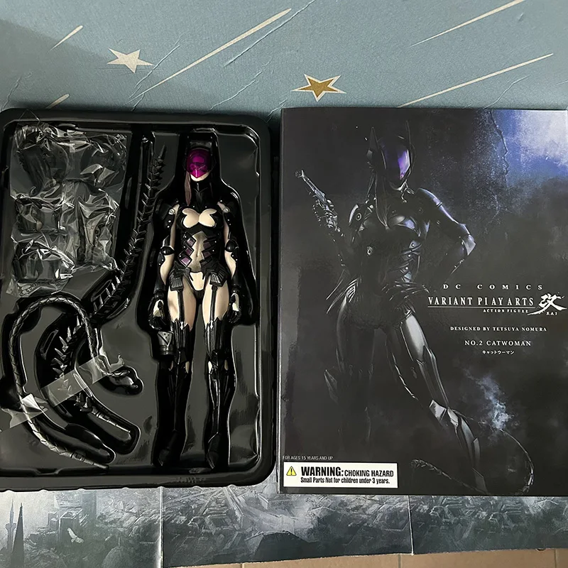 プレイアーツ by 野村哲也キャットウーマン高品質 PVC アクション