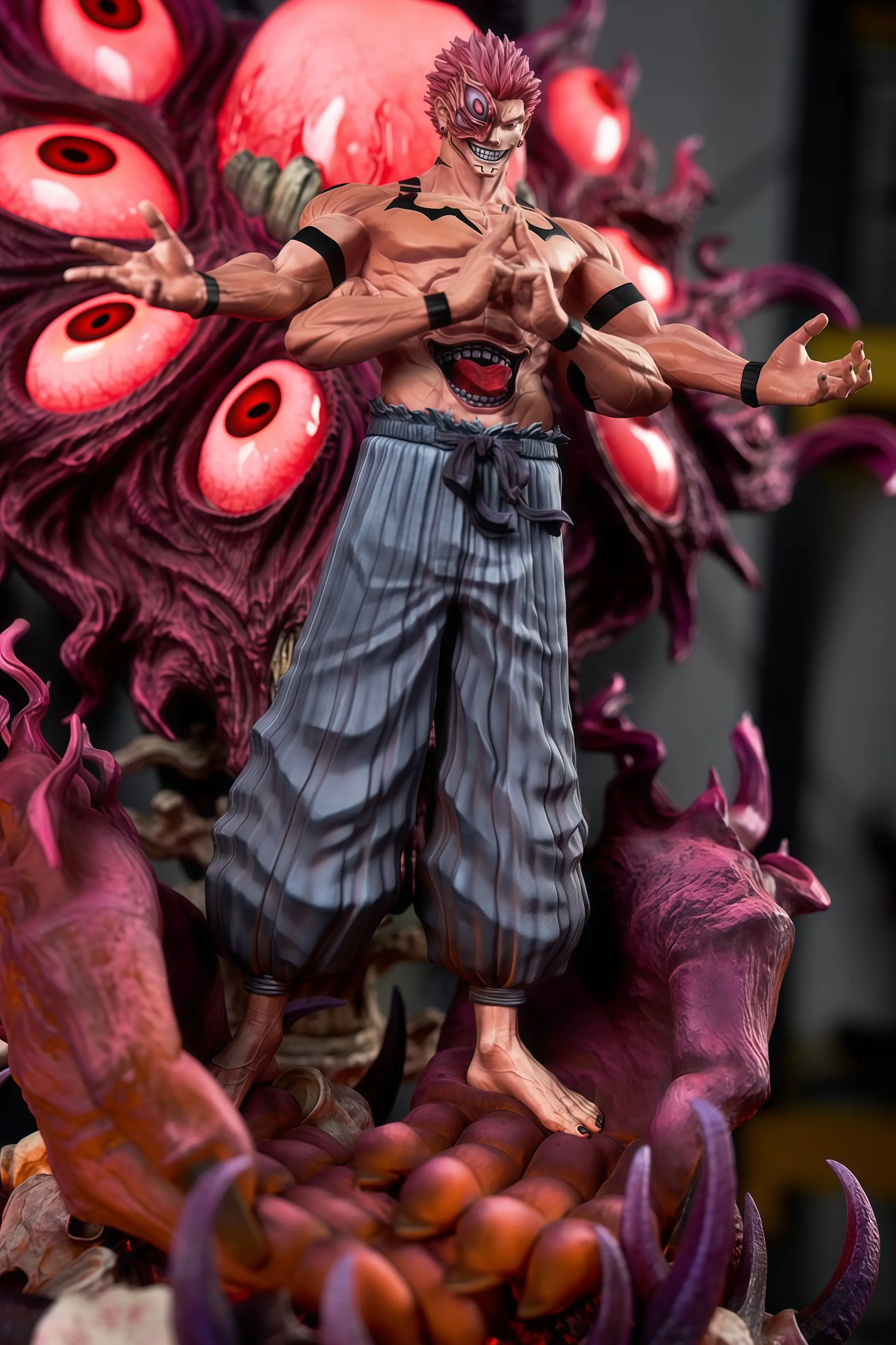 Jujutsu Kaisen Ryomen Sukuna Frühe Form Anime-Statue 12 Zoll 30cm Sammlerfigur Verfluchter Geist Ausstellungsstück für Anime-Sammler – Detail 3