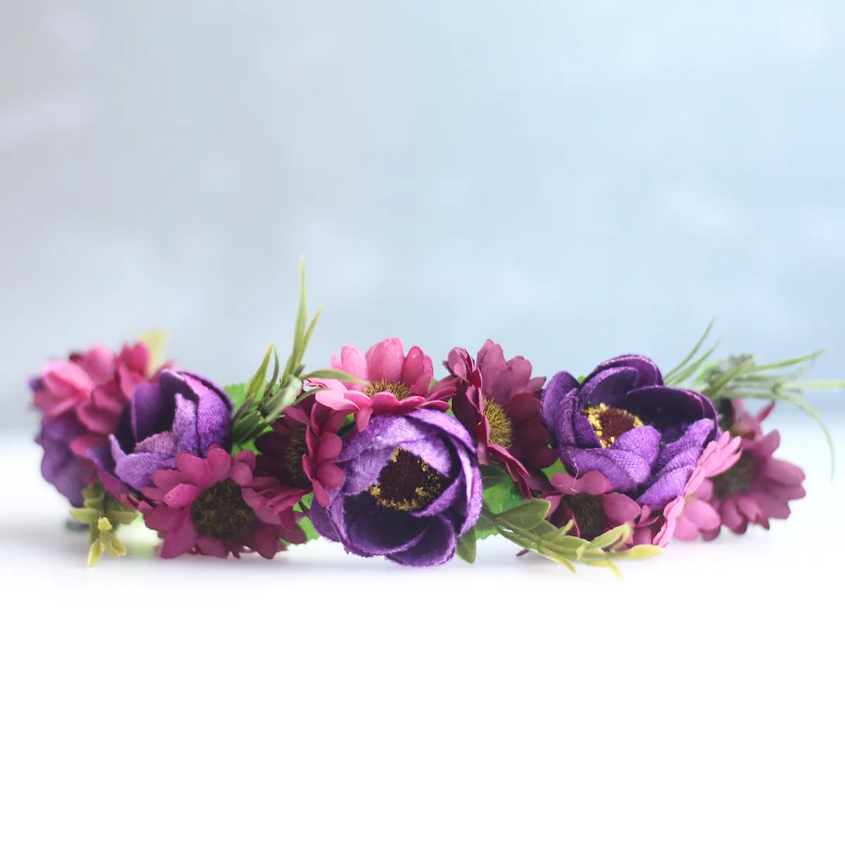 tiara-floral-com-coroa-de-rosas-para-mulheres-guirlanda-de-flores-para-casamento-fotografia-viagem-elegante-roxa