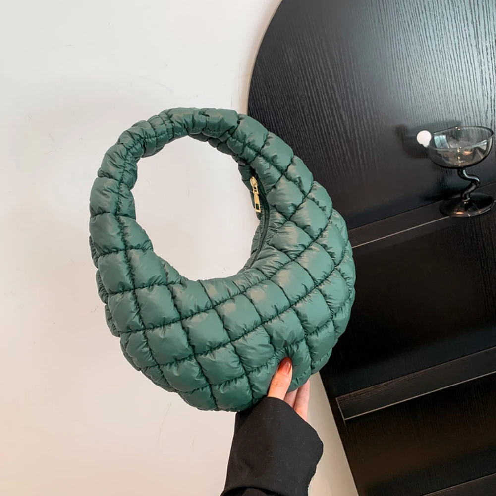 حقيبة هوبو نسائية أنيقة مبطنة متعددة الاستخدامات حقيبة يد مبطنة خفيفة الوزن حقيبة مطوية على شكل سحابة لفصلي الخريف والشتاء #4