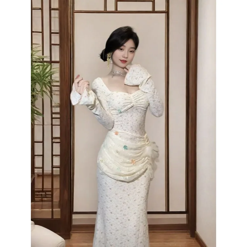 Niche d'automne Style français pur luxure Style mince hanche-ceinture jupe courte nouveau Design exquis minceur robe femmes