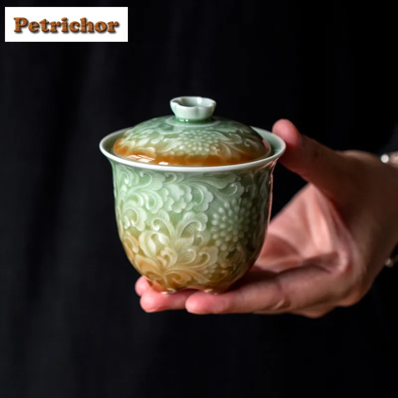 150ml Chinese Celadon Carved Relief Gaiwan Handmade Tea Tureen Tea Bowl With Lid Kit Tea Making Cover Bowl Drinkware Gift Craft