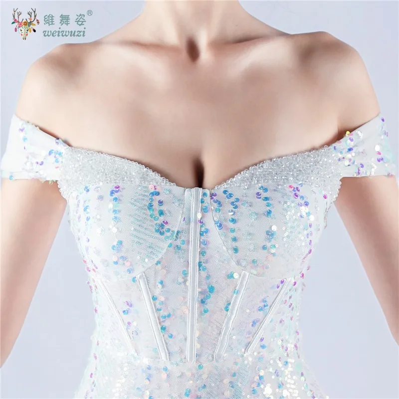 เลื่อมลูกไม้ปิดไหล่คริสตัลลูกปัดชุดราตรี Boned Corset Fish Tail Elegant ความยาวชั้นแฟชั่น Lady Evening Party Dress