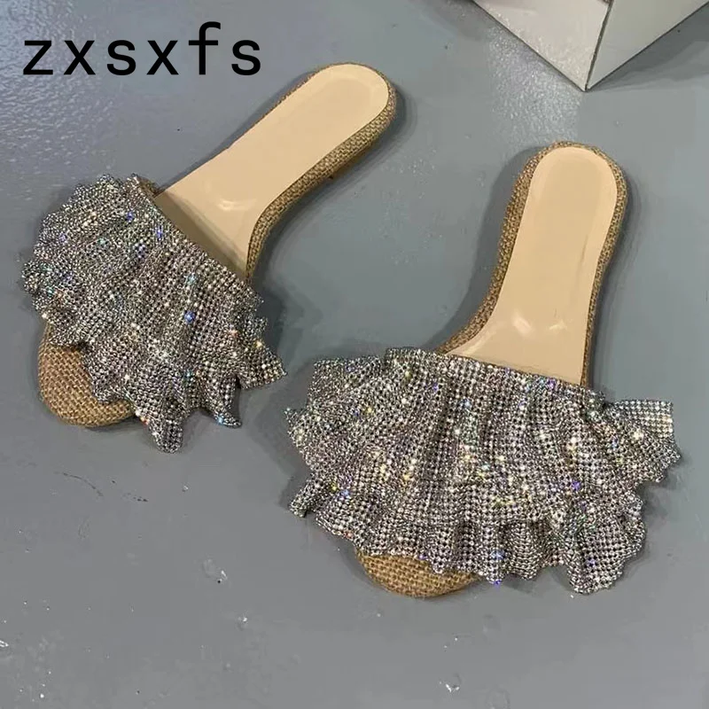 

Summer Ruffles Flat Slippers Women Square Crystal Slides Fashion Holiday Beach Shoes For Women 2023 New Gladiator Sandals