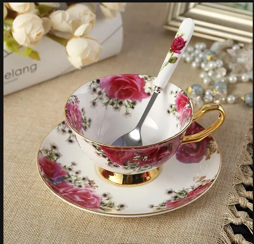 Pastoral Rose Bone China Tea Cup Saucer Spoon Set 200ml Europe Advanced Porcelain Coffee British Ceramic Teacup Dropshipping