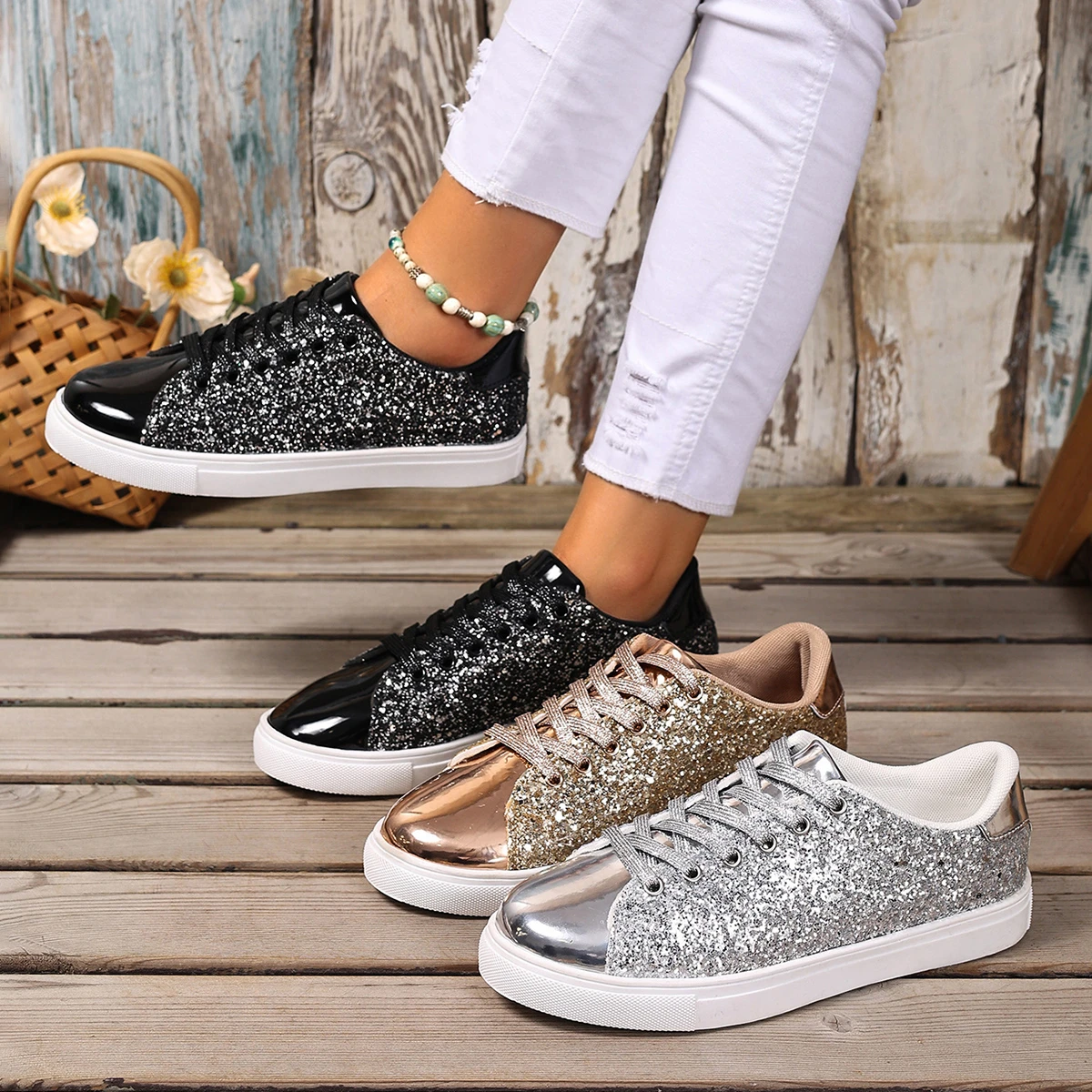 Glossy Colorful Low-Top Flat-Soled Fashionable Casual and Comfortable Sneakers