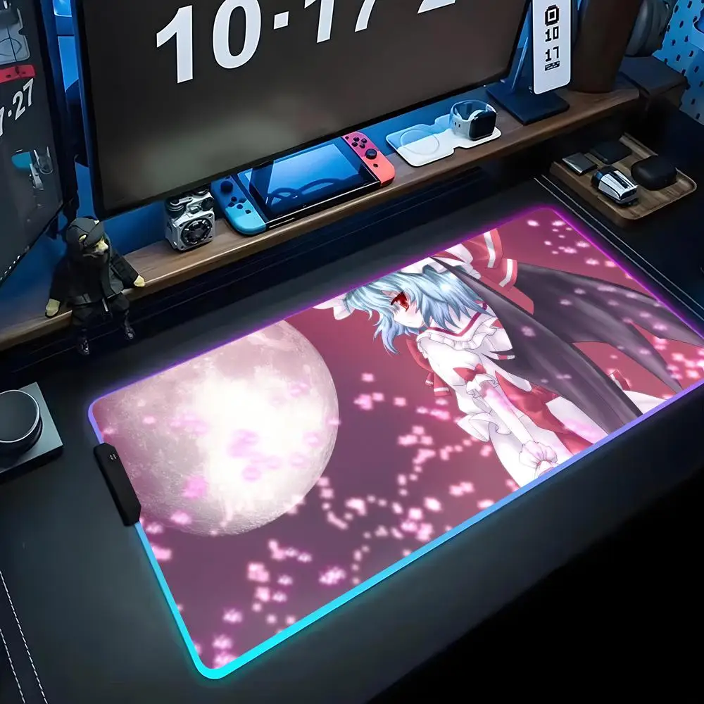 

Remilia Scarlet Коврик для мыши RGB Игровой коврик для мыши Большой светодиодный коврик для ПК Настольный коврик Светящийся коврик для мыши Большие коврики для клавиатуры Настольный коврик с