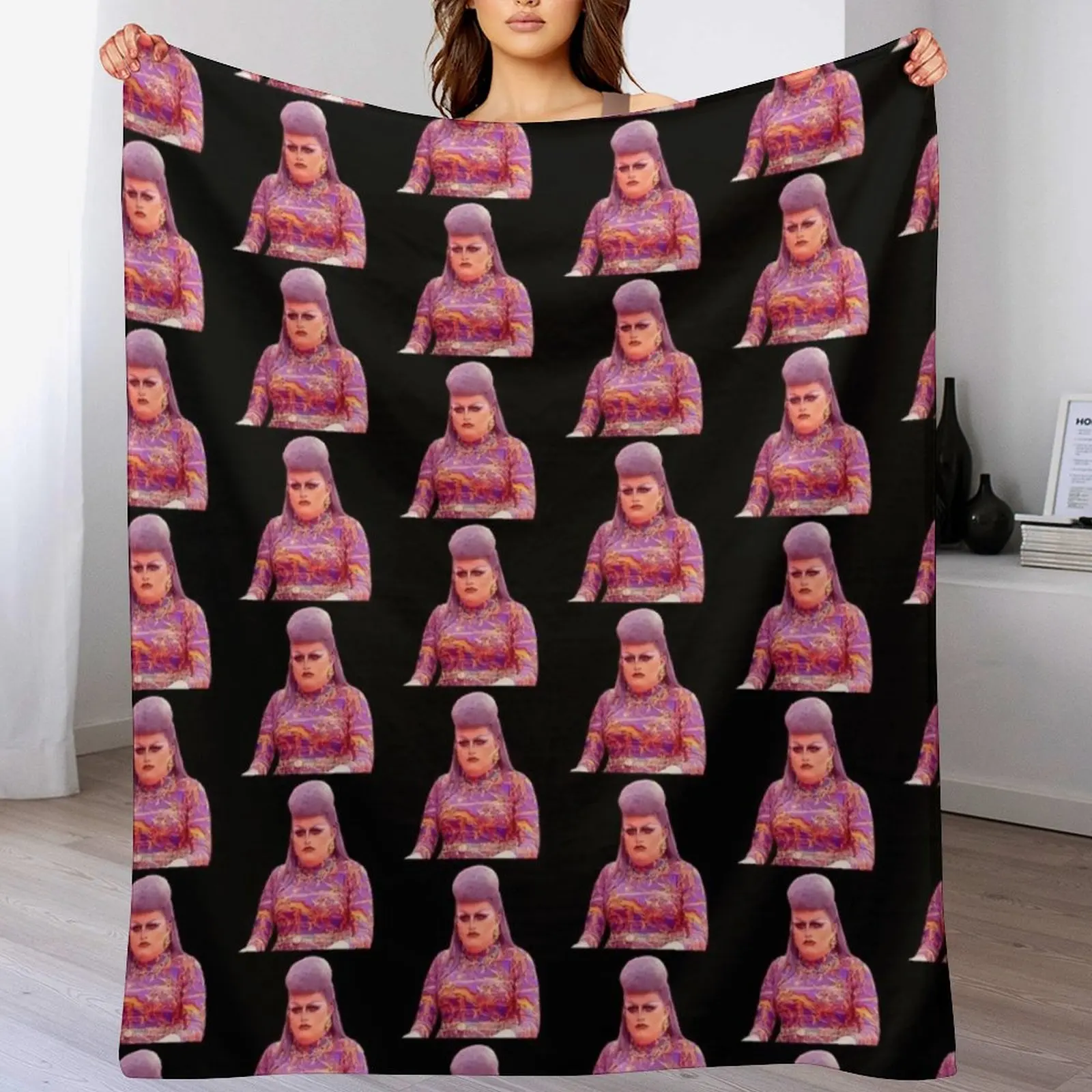 Lawrence Chaney Drag Race UK Throw Blanket Warm Fashion Sofas Hair Stuffeds Blankets