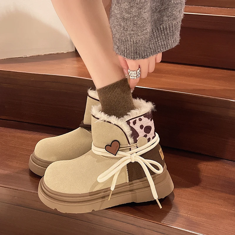 Botas de nieve Love 2024, nueva edición de invierno con lazo cálido de terciopelo, botas de tacón medio con parte inferior gruesa para mujer, botas informales para mujer