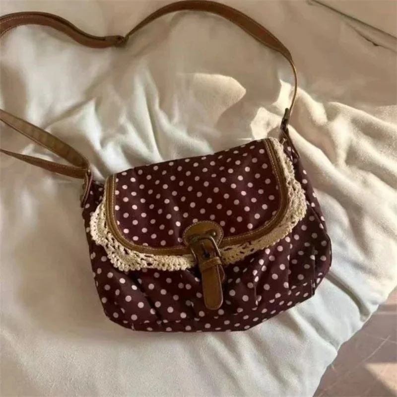 Vintage Korean Polka Dot Women Shoulder Bag 2026 New Lace Trim Canvas Crossbody Bag for Daily Commute School Shopping Travel Use