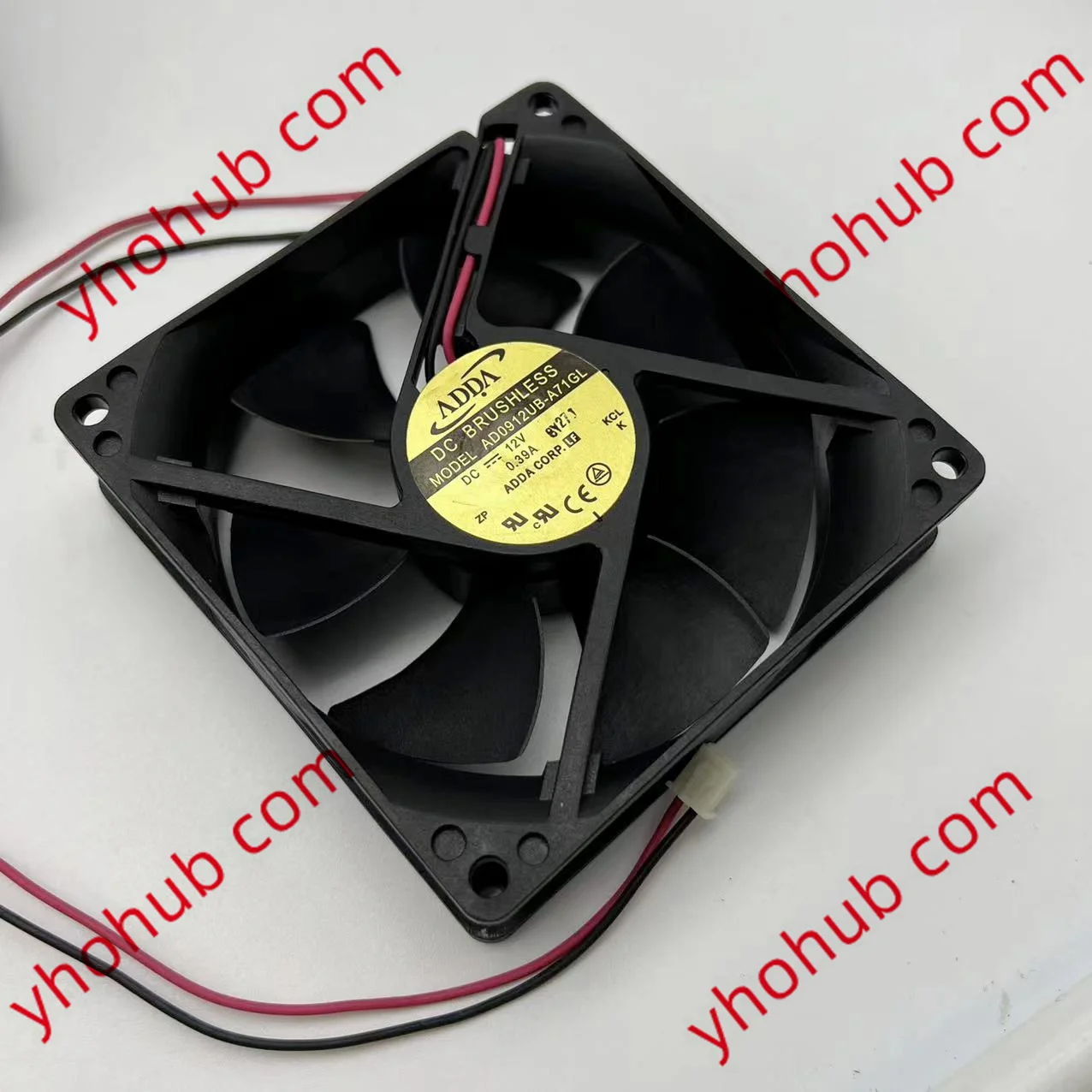 

ADDA AD0912UB-A71GL DC 12V 0.39A 90X90X25mm 2-Wire Server Cooling Fan