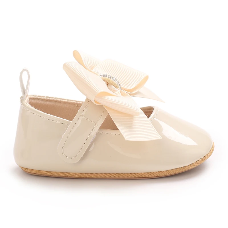 Niedliche Prinzessinnen-Babyschuhe, Frühlings- und Herbstedition, Schmetterlings-Schleifen-Dekoration, weicher PU-Boden, geeignet für 0–1 Jahre alte Babys – Detail 9