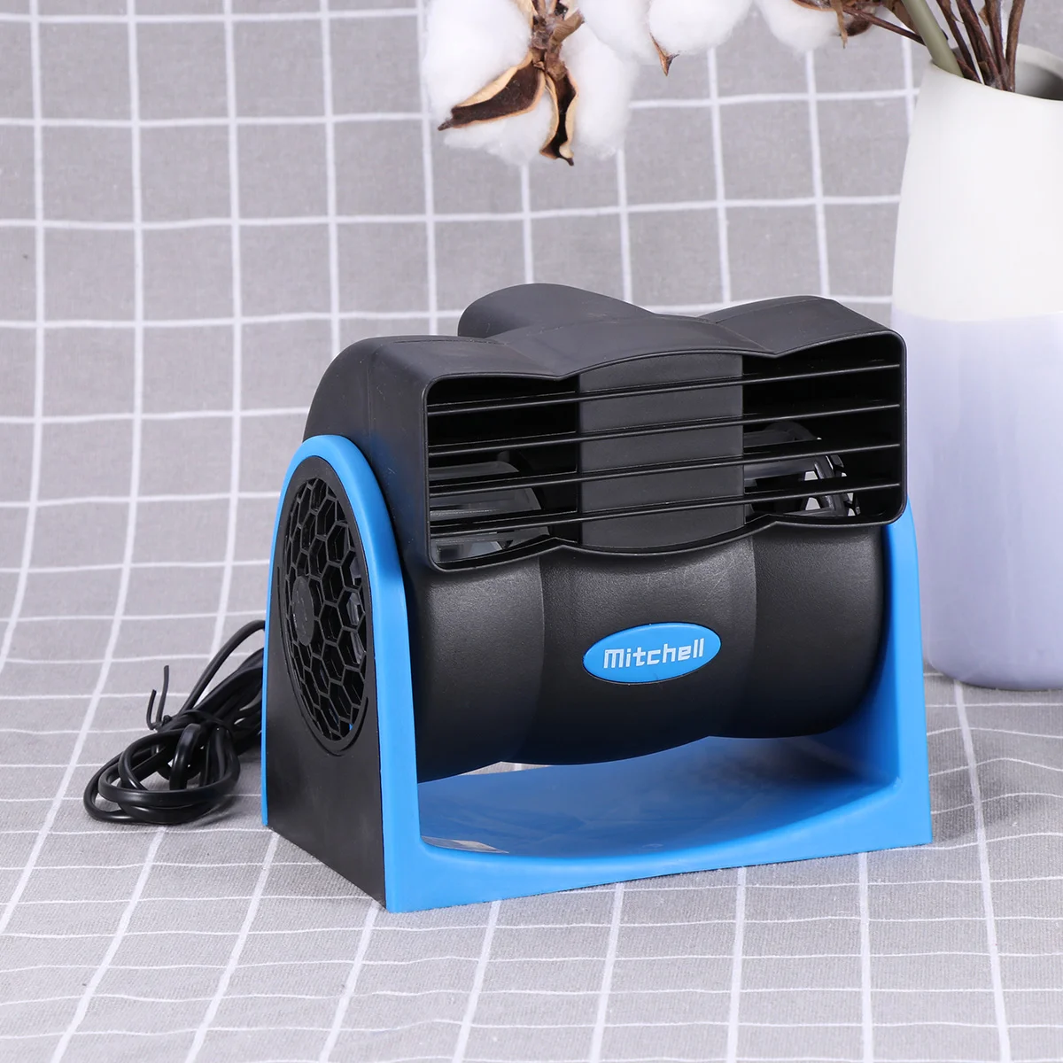 

12V Portable Mini Auto Car Cooling Fan Super Quiet Silent Cooling Fan 2-Speed Adjustable Car Air Fan without Blades ( )