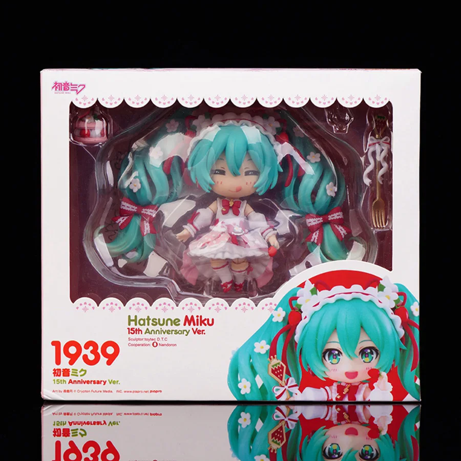 10cm/3.94in #1939 Hatsune Miku Anime Figure 15th Anniversary