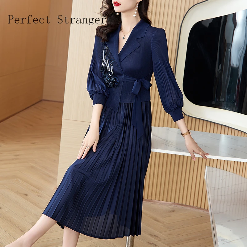 

Sanzhai Pleated Dress 2024 Spring Summer New Suit Collar Bubble Sleeve Slim Elastic Waist Mesh Splice Magic Women Long Dress