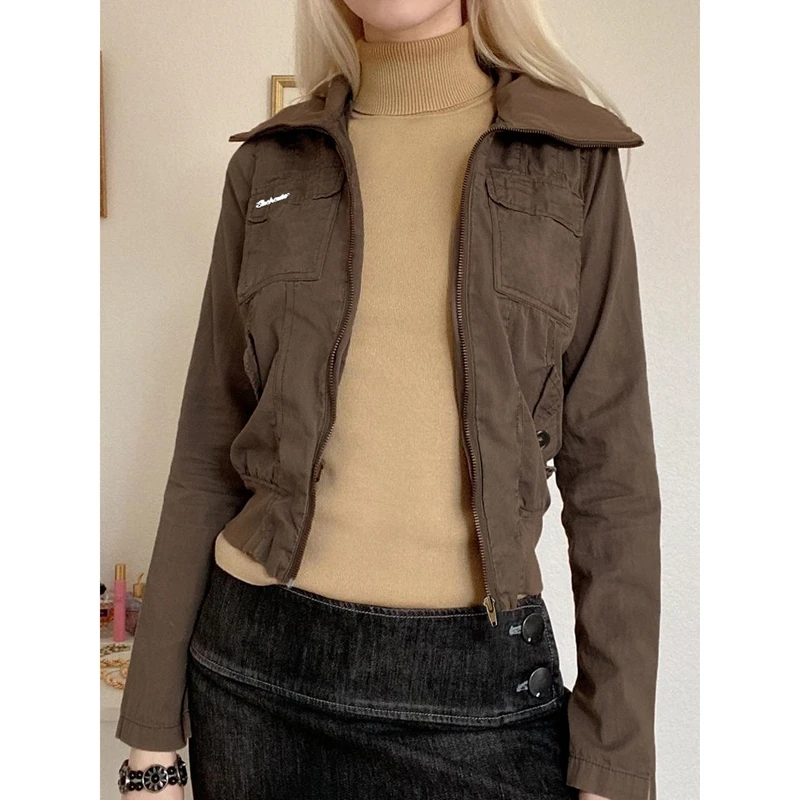 

Women Cargo Jackets with Pocket Casual Metal Letter Decor Long Sleeve Slim Fit Zipper Up Lightweight y2k Cropped Coat