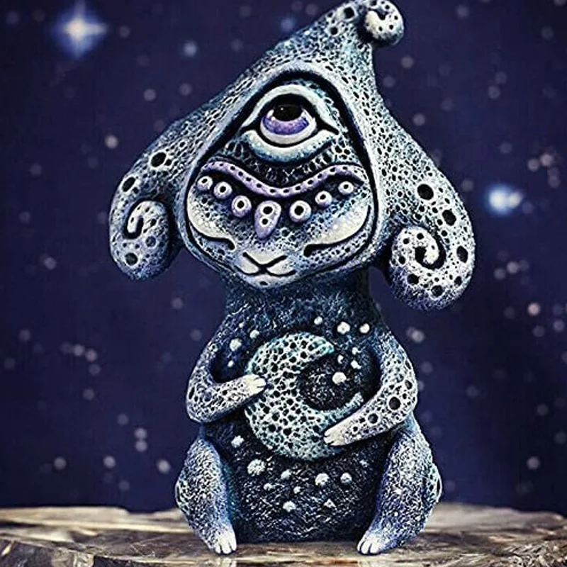 New Creatures Fantasy World Resin Statue Home Decor Handmake Three-Eyed Alien Garden Ornaments Decoration Figurine Artifact Gift