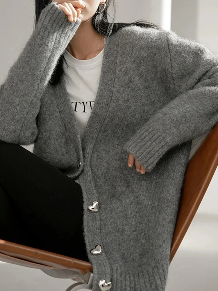 New Winter Korean Style Retro Women\'s Loose Sweater Cardigan Fashionable Gray Button Warm Long Sleeved Knitted Jacket for Women