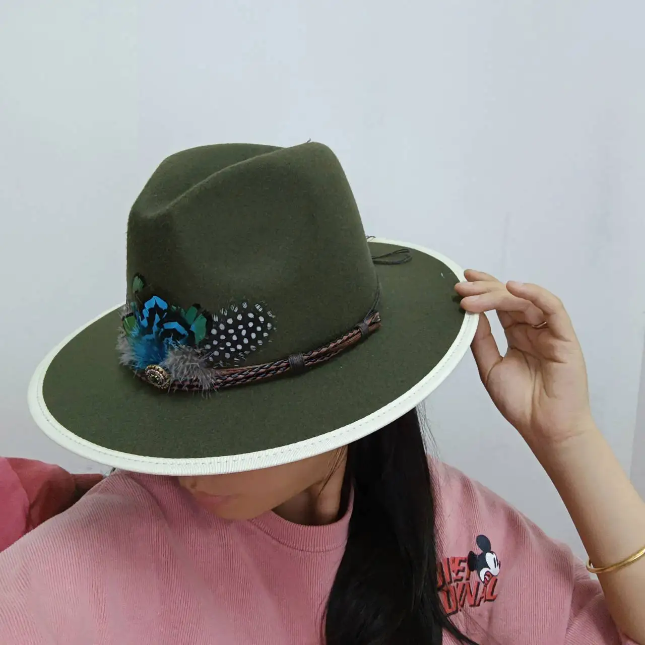 Fedora Hat Women\'s Winter Hat Women\'s Feather Accessories Men\'s Hat Wide Edge Classic Wedding Church Bowler New Hat Chapel Girl