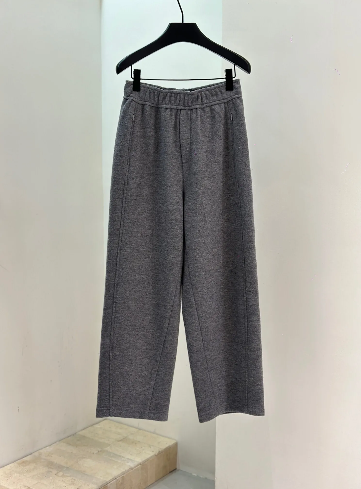 

High quality autumn and winter women's clothing new product, high waist hanging feeling, loose and casual simple wide leg pants