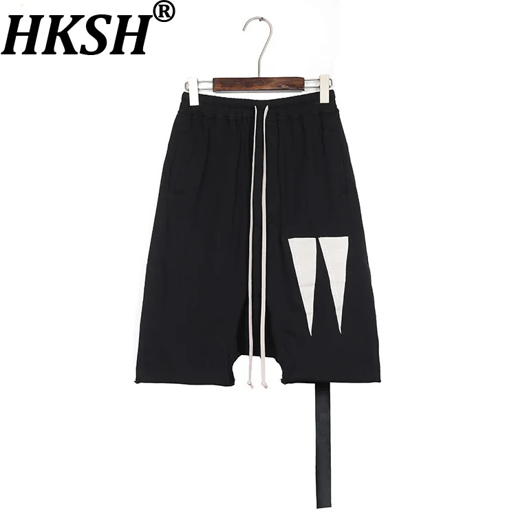 

HKSH Spring Summer New Men Tide Dark Retro Patchwork Ribbon Punk Capris Casual Harem Drop-Crotch RO Shorts Chic Ins Vibe HK22346