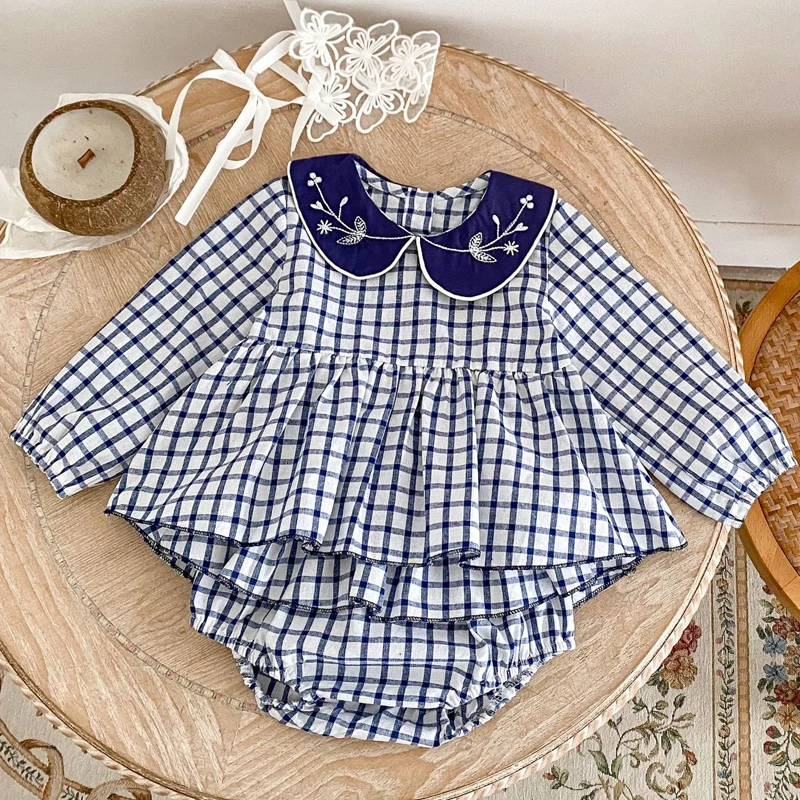 Autumn new baby clothing, 0-3 year old female baby, doll collar embroidered checkered top+skirt skirt wrapped pants 2-piece set