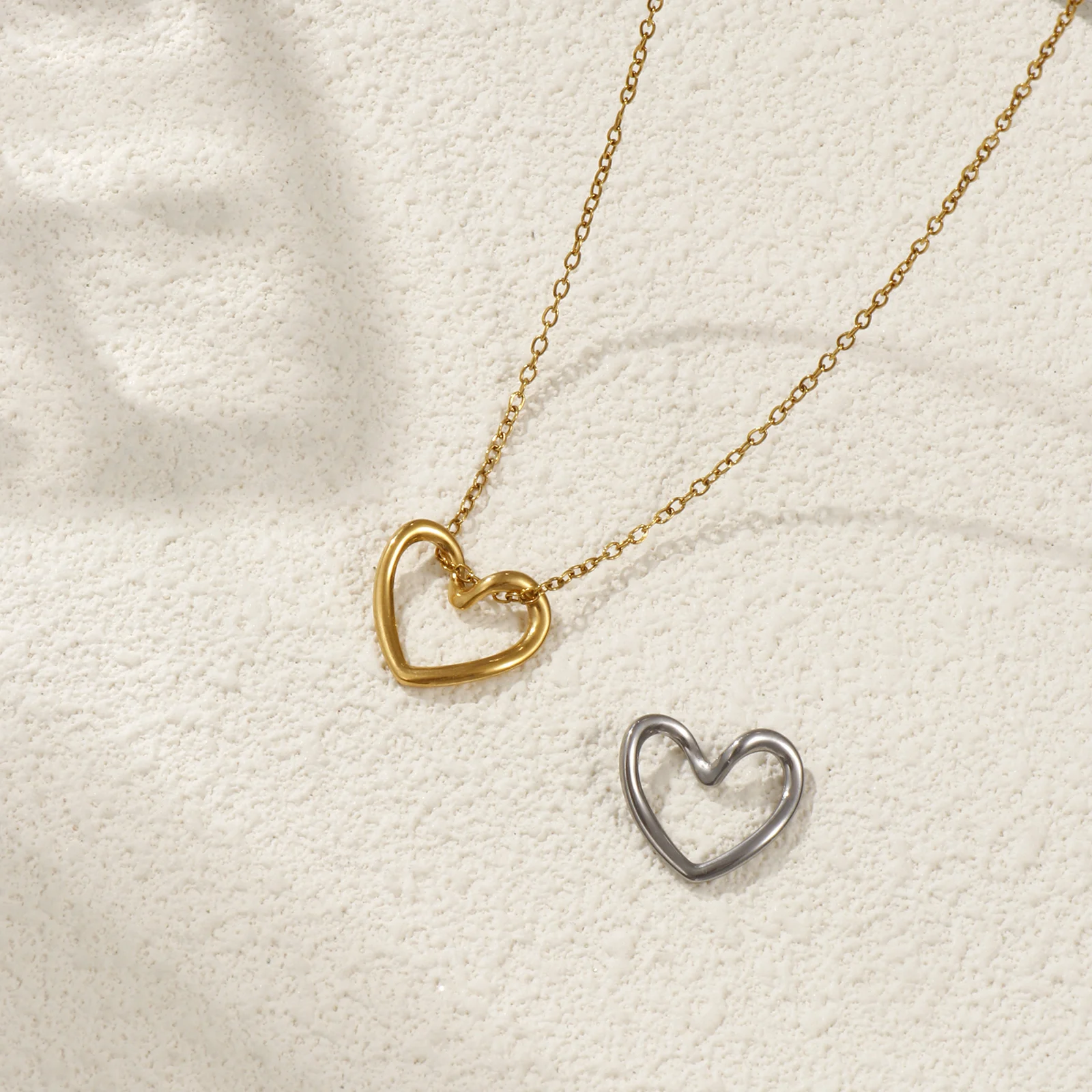304 Stainless Steel Valentine's Day Charms Enamel Heart Hollow Pendant For DIY Necklace Jewelry Making 17mm x 15mm, 5 piece