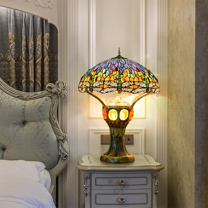 خمر الإبداعية غرفة المعيشة قاعة المعرض العتيقة الجدول مصباح تيفاني الزجاج الملون الأخضر اليعسوب غرفة نوم مصباح طاولة كبير #3