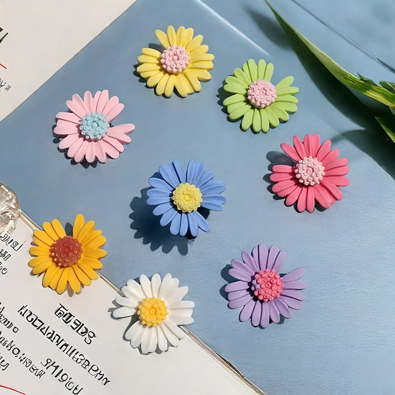 New Daisy flower Hole shoe Charms Designer DIY Shiny Bling Shoes accessories Decaration for Clogs Kids Boys Women Girls Gifts