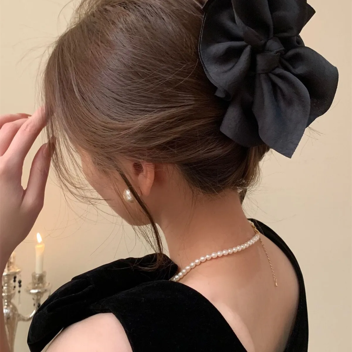 New Large Fabric Large Bow Grasping Clip Retro Ponytail Braid Claw Clip Trendy Sweet Girl Hair Clip Delicate Hair Accessories