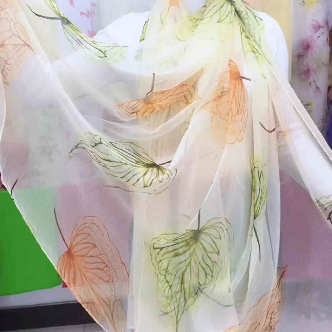 

2025 New Summer Large Shawls Silk Scarf Foulard Female Scarves Wraps for Women Headband E5783