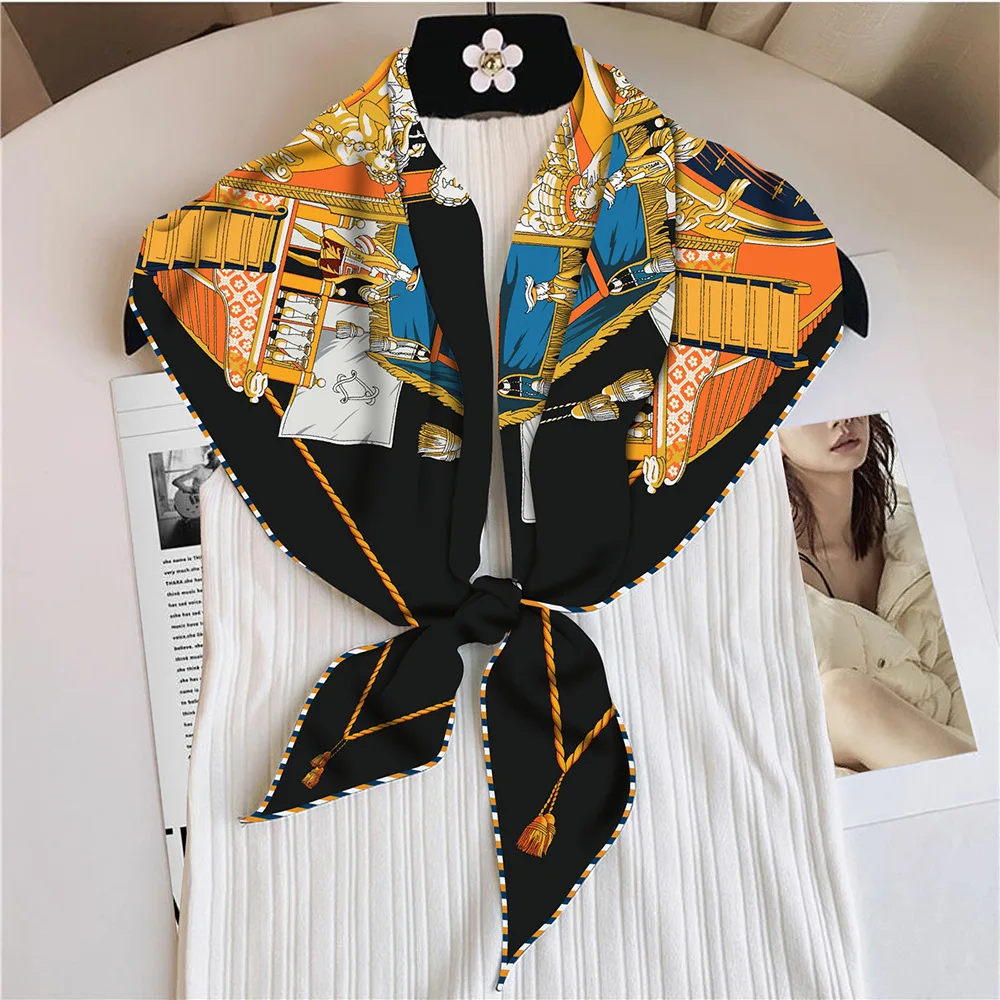 المرأة درع شرابة طباعة تنوعا مثلث الأوشحة رئيس Echarpes وشاح حريري Foulards يلتف شالات الشاطئ باندانا الحجاب