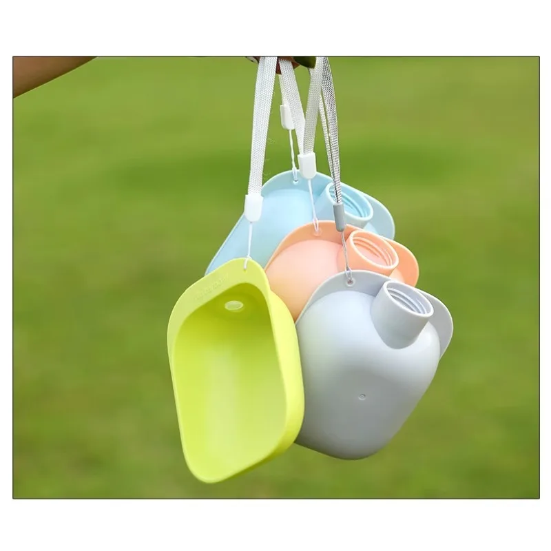 

Dog out water cup portable outdoor dog walking drinker pet feeding water accompanying cup bowl cat water drinker