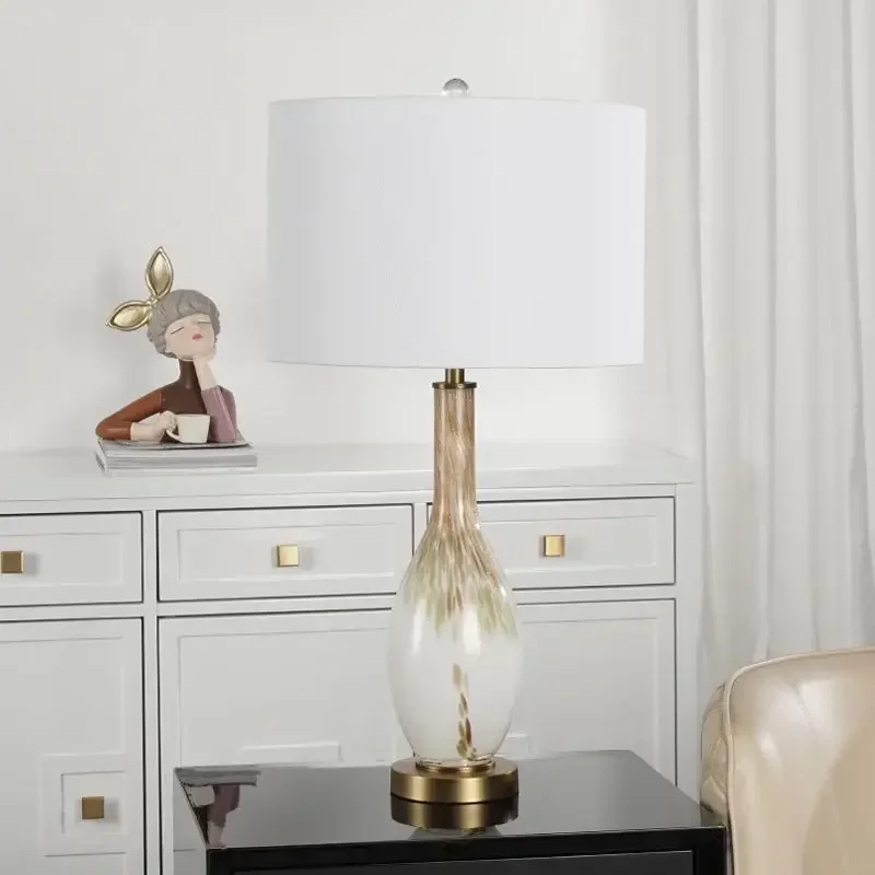 Luxury table lamp bedroom bedside lamp living room high-end European hotel model  simple and high-grade decoration Floor Lamps