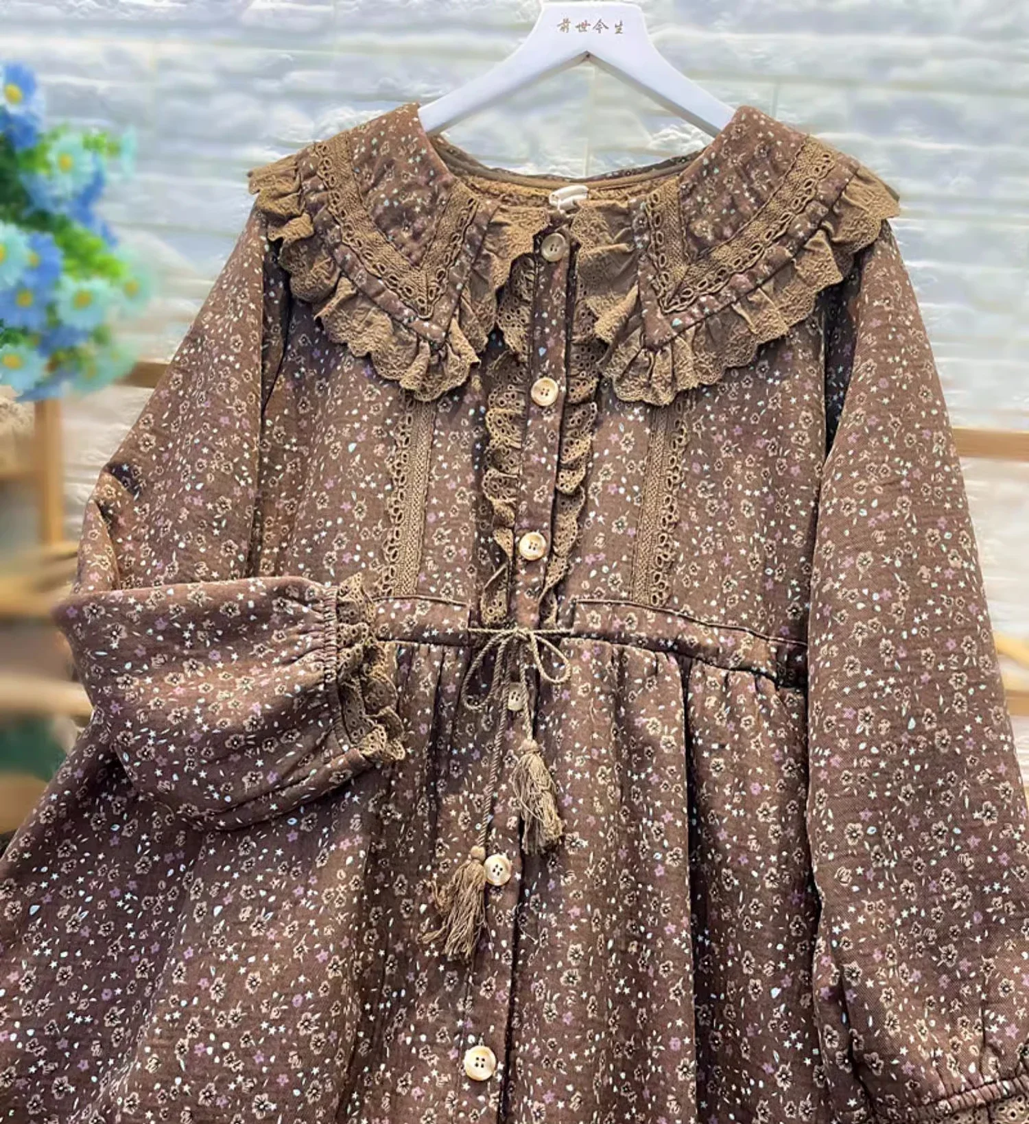 Vintage Cottage Core Winter Floral Cotton Warm Plus Fleece Long Midi Dress Women Retro Chic Ruffled Lace Victorian Brown Dress