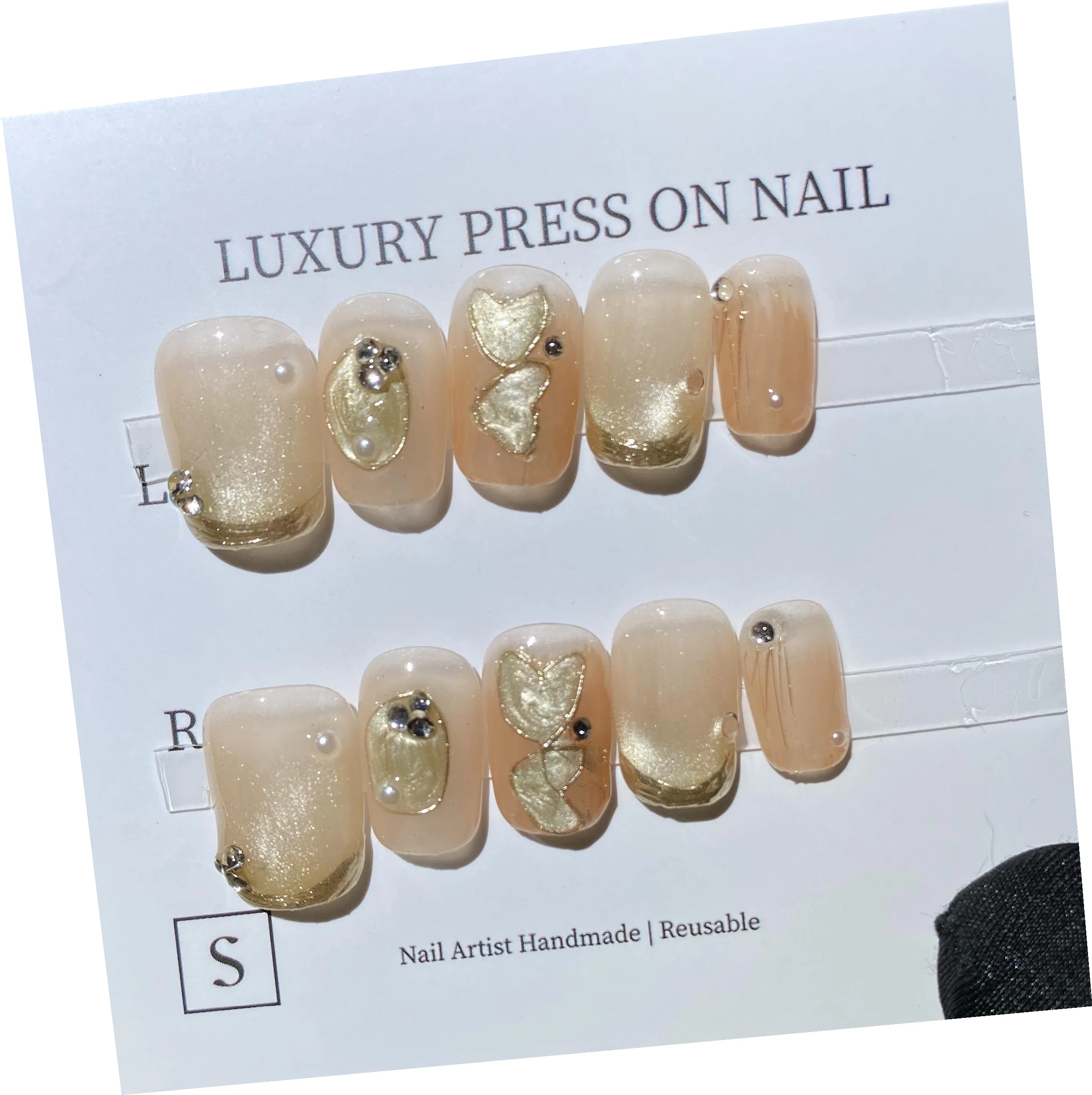 

Handmade Press On Nails with Removable and Reusable Design,High-quality Luxurious Style And Whitening Effect.No.C280