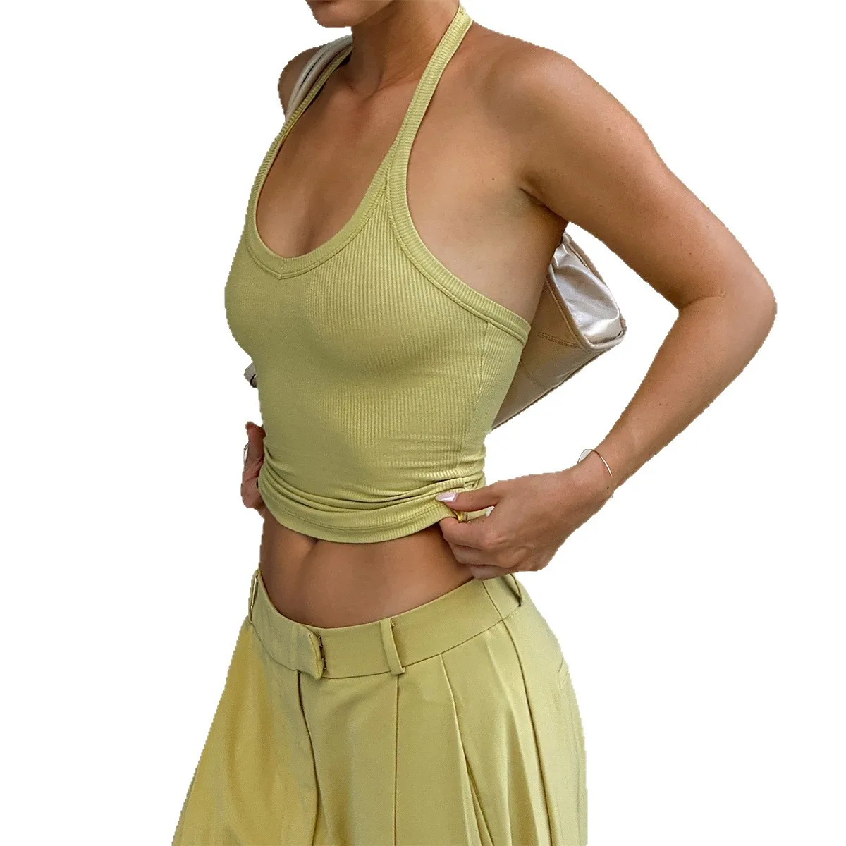 Sportowa kamizelka do jogi, mały top na ramiączkach, odzież damska, kolekcja jesień-zima 2025, strój sportowy damski.