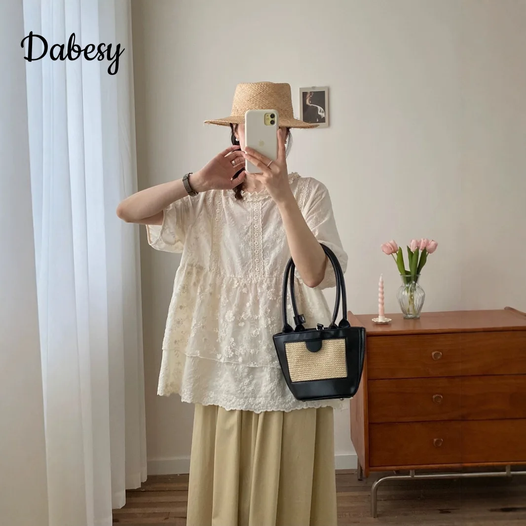 

Vintage Flower Embroidery White Shirt For Women Summer Japanese Mori Girl O-neck Loose Lolita Blouse Casual Pullover Kawaii Tops