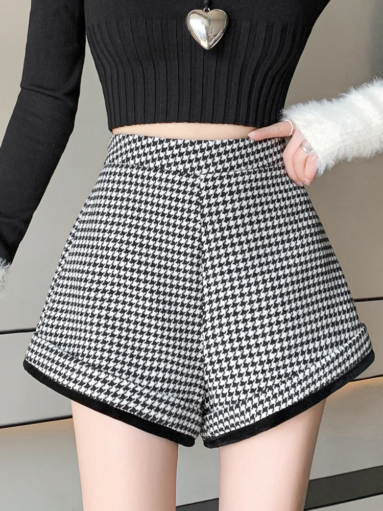 

QOERLIN New Houndstooth Check Loose High Waist Women's Woolen Wide Leg Shorts Casual Side Zipper Shorts Pants Korean Fashion