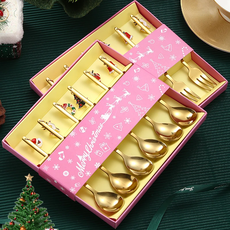 6PCS Christmas Spoons Coffee Cutlery Set Stainless Steel Cutlery Set Dessert Spoon Forks Christmas Gifts Elk Christmas Decoratio