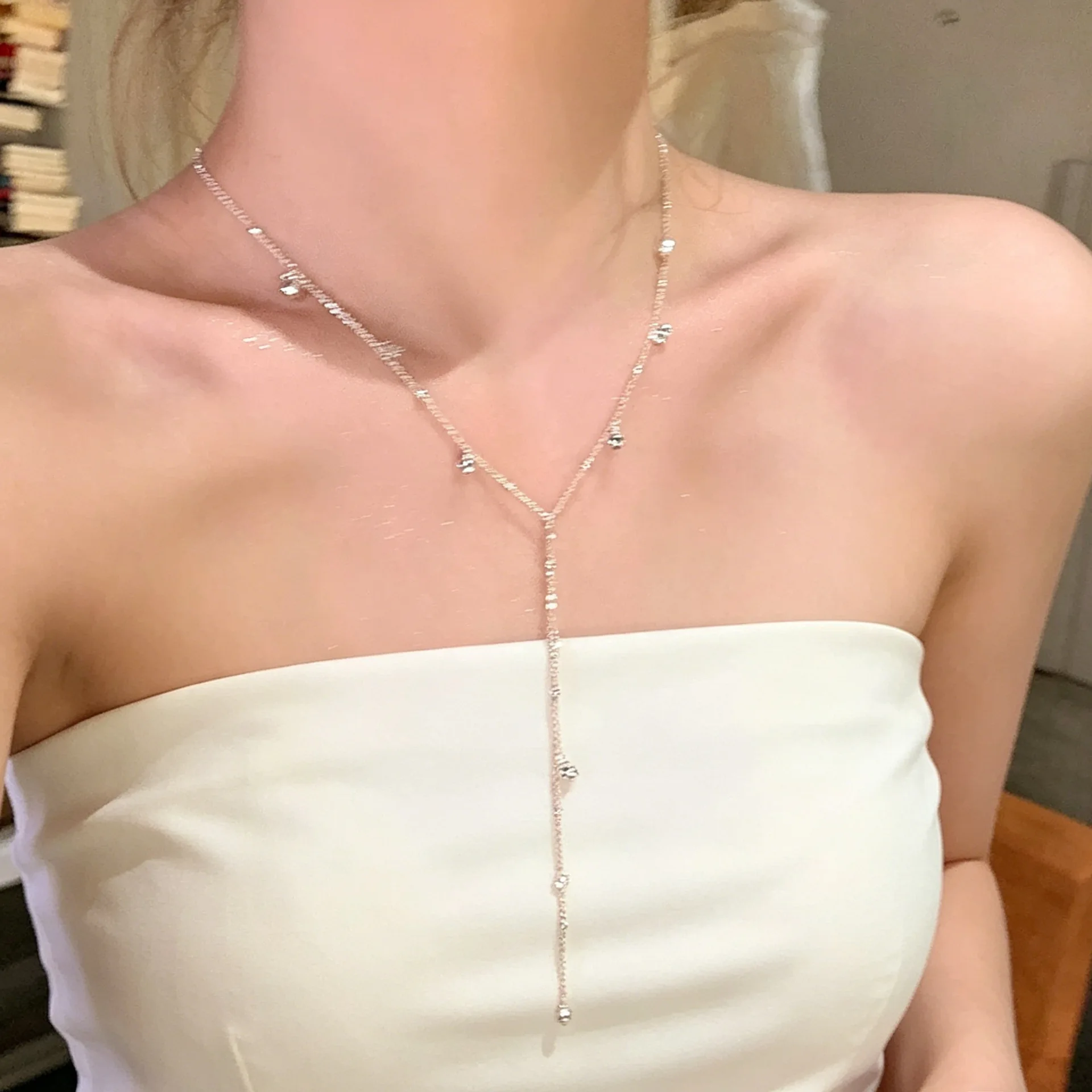 Sparkling Baby Breath Bell Tassel Long Necklace Light Luxury Minimalist Collarbone Chain for Women Daily