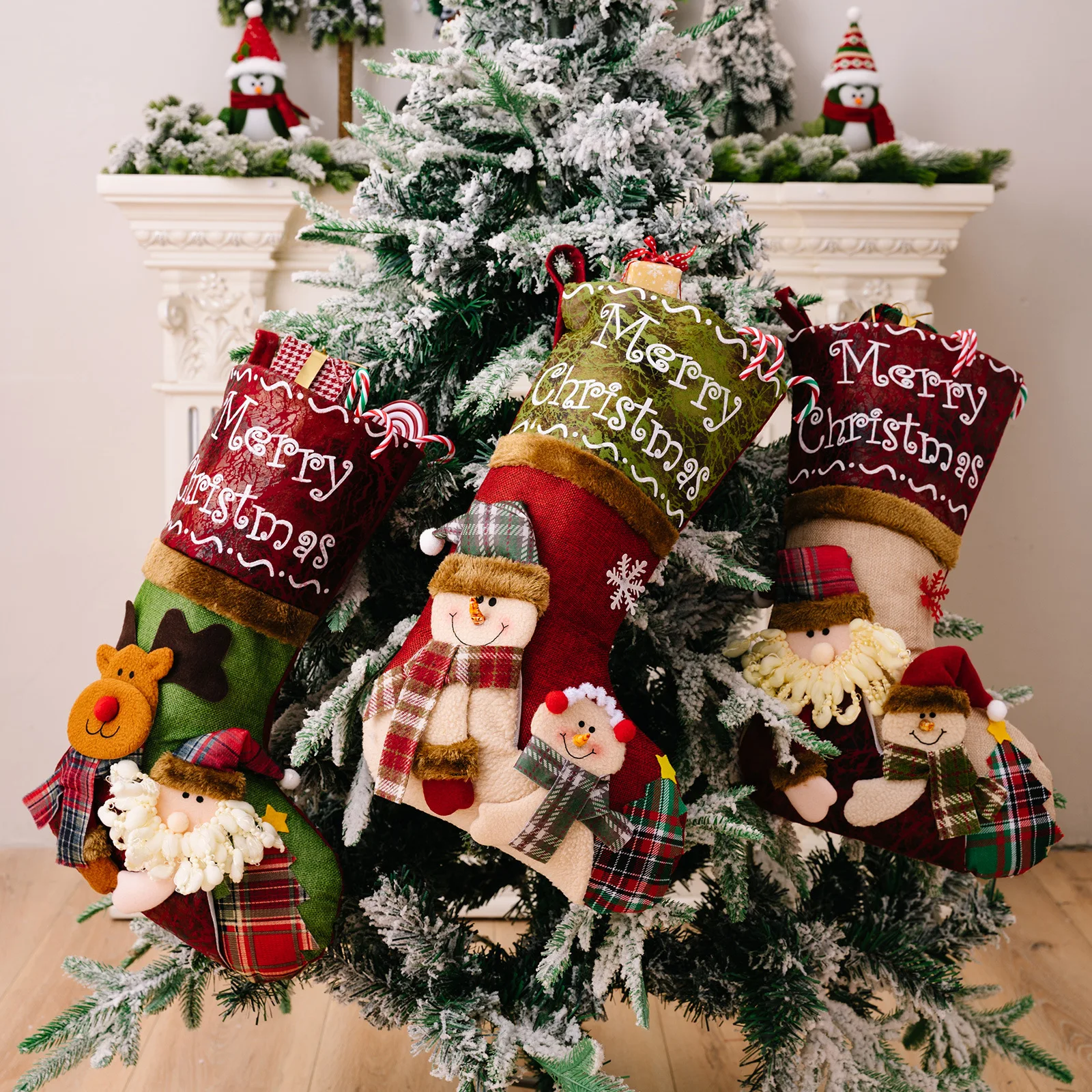 New Christmas Decoration Pendant Creative Three-dimensional Christmas Socks Cartoon Santa Claus Gift Bag Large Christmas Socks