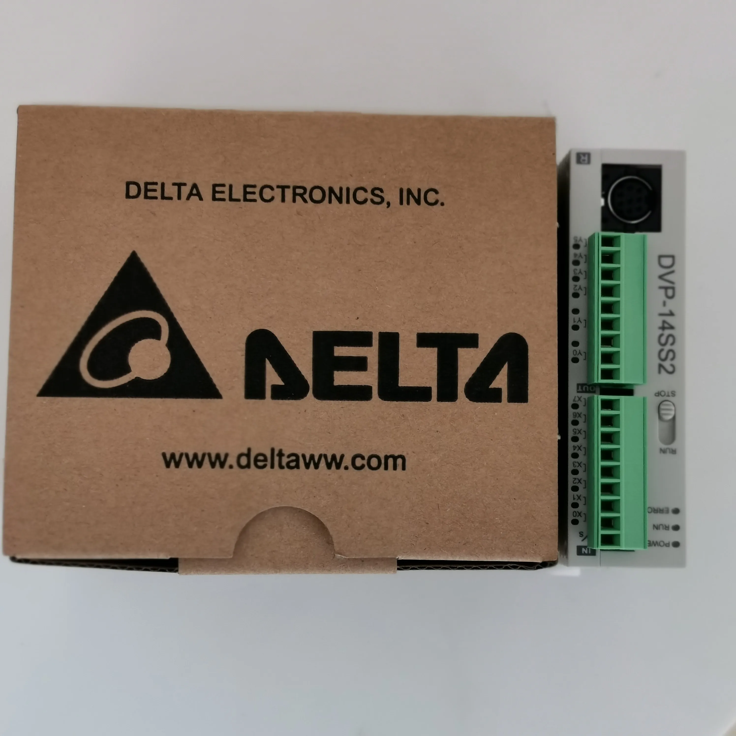 Controlador programable Delta Plc auténtico y Original Delta Dvp14ss211r Plc Delta Plc