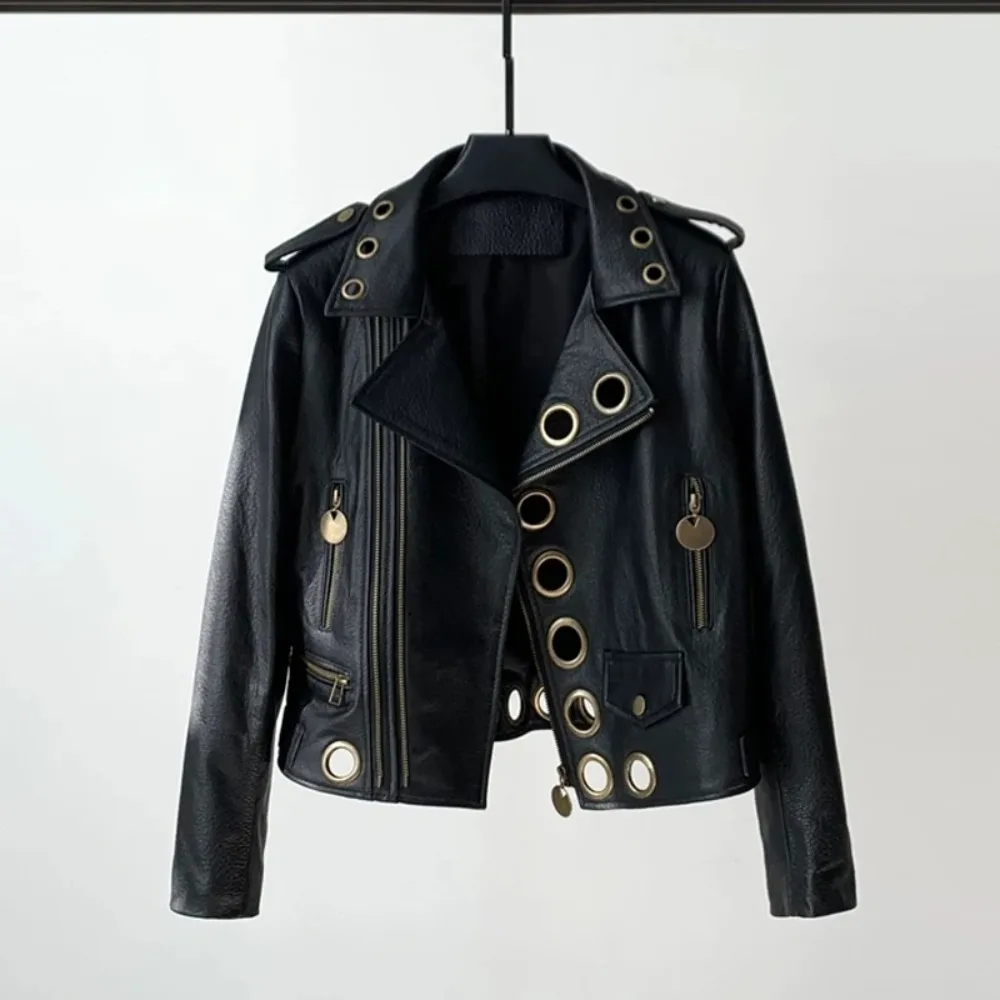 

100% Genuine Leather Women Rivet Motorcycle Short Jacket Fashion Cool Hollow Metal Circle Female Black Zipper Sheepskin Coats