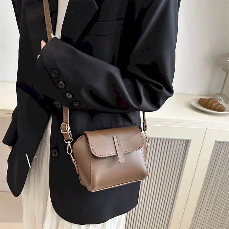 

Элегантные сумки через плечо для женщин, однотонные универсальные сумки в корейском стиле, эстетические роскошные женские модные квадратные сумки из искусственной кожи