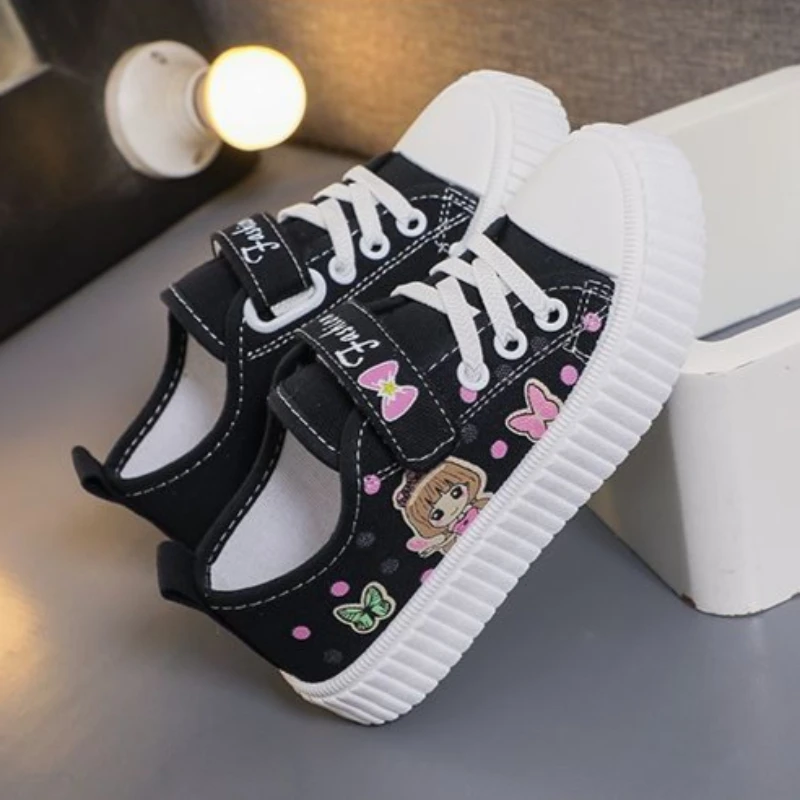 

2026 Spring Autumn New Girls Soft Sole Canvas Sneakers Fashion Low Top Kids Casual Sports Shoes