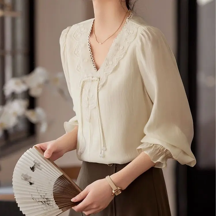 2024 Spring New Gentle Slimming V-neck Button Up Women\'s Shirt with Elegant Temperament Lace Embroidery Long Sleeved Shirt